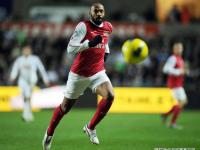  碰撞预警和主动刹车 -爱游戏平台