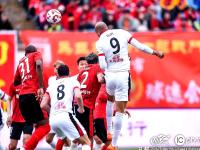 关于赛前成都蓉城备战CBA季后赛，战术微调细节曝光，球迷炸锅，轮换策略成焦点的信息-爱游戏app下载