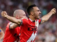 包含弗拉门戈训练开放日，官宣日回应争议引观众欢呼，社区盾在即，训练强度显著提升的词条-爱游戏登录入口