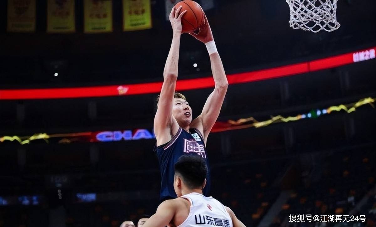 包含岭南战狼队对阵姑苏朱雀队,篮球大师赛险胜,内线统治篮板——关键战拿下信心的词条 包含岭南战狼队对阵姑苏朱雀队,篮球大师赛险胜,内线统治篮板——关键战拿下信心的词条