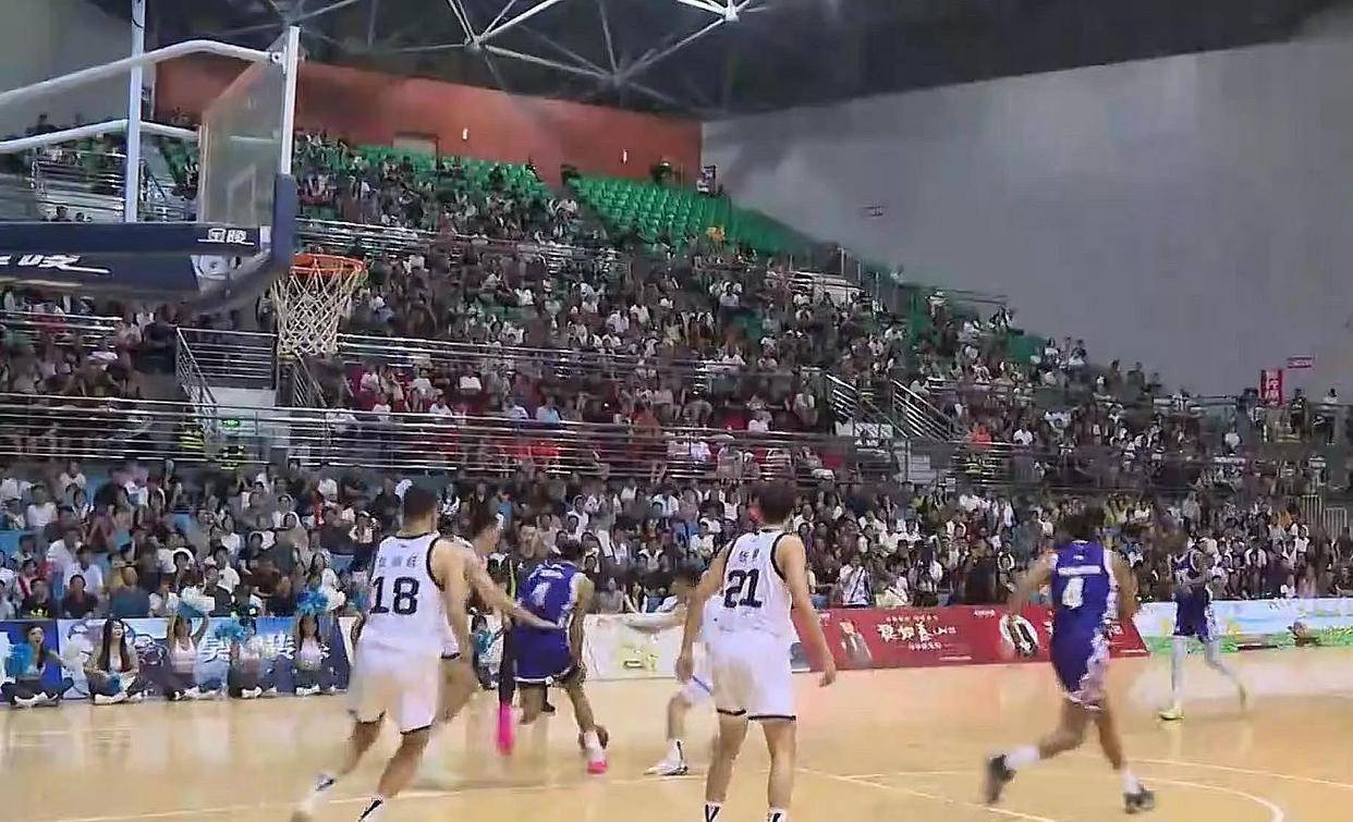 CBA常规赛赛程吃紧；广州队冲刺阶段外线爆发；赛场秩序良好；数据层面出现新趋势的简单介绍