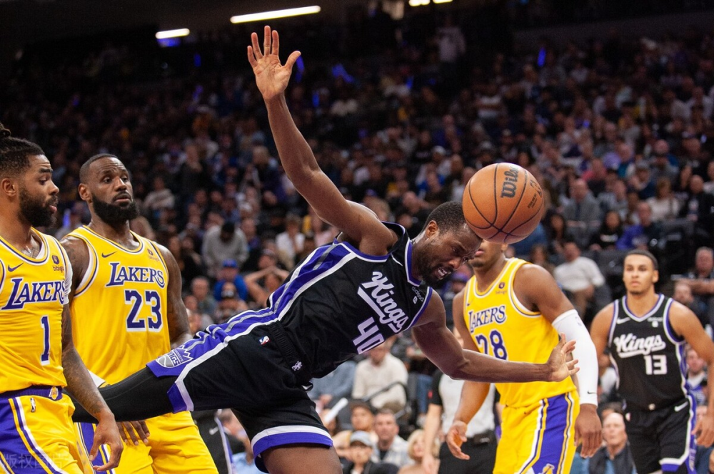 加时末段里尔调整名单以备全明星赛;主帅复盘环节打磨;目标明确;身体对抗强度拉满的简单介绍 加时末段里尔调整名单以备全明星赛;主帅复盘环节打磨;目标明确;身体对抗强度拉满的简单介绍